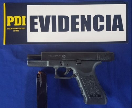 Andes on line | Alumno es sorprendido con un arma de fuego al interior ...