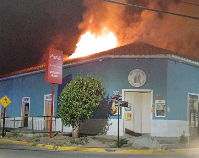 incendio_botilleria_1.jpg