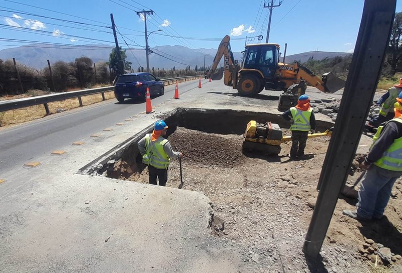 Esval rehabilitará este fin de semana pista intervenida en ruta que conecta San Felipe y Putaendo